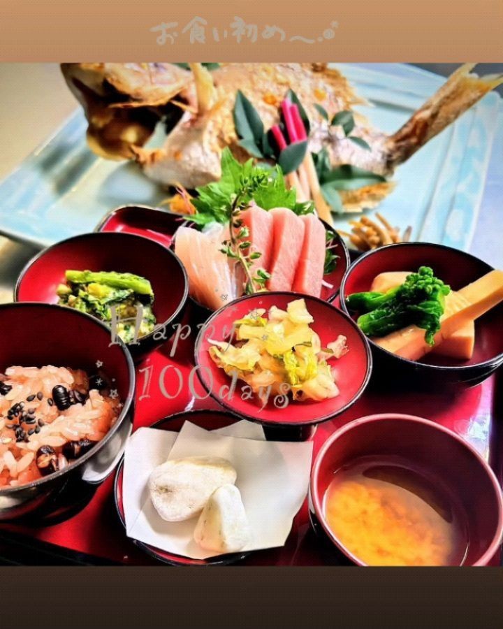 和食会席料理　成花お食い初め膳️100日️泣き声も可愛い

❣️特別な日はSpecial料理で❣️
特別個室ございます。
お祝いコース、ご法事コースございます。
お子様御膳ございます♪

感染予防もしっかり行ってます。店舗は広いので距離を保ってご案内いたします‍♀️

http://narihana.co.jp
和食会席料理　成花